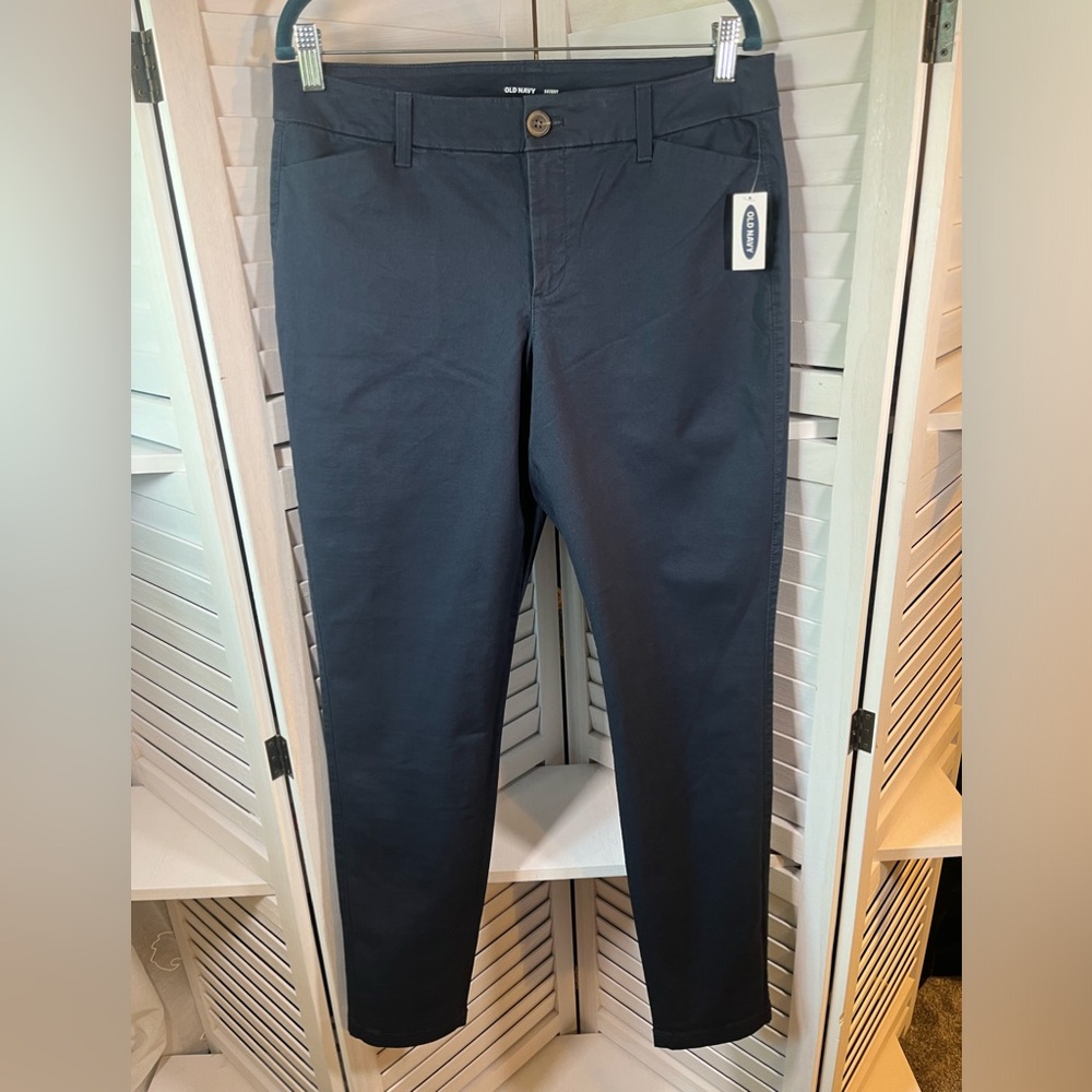 NEW OLD NAVY PANTS